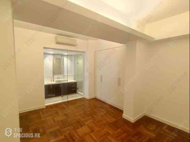 Mid Levels Central - Kam Yuen Mansion 13
