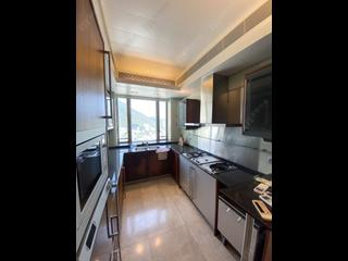 Repulse Bay - Grosvenor Place 16
