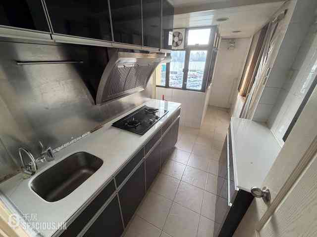 Causeway Bay - Miami Mansion 06