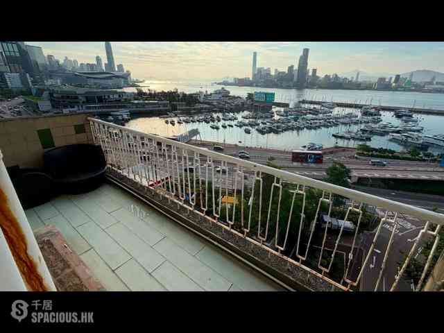 Causeway Bay - Miami Mansion 09