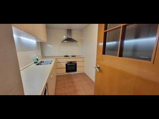 Discovery Bay - Discovery Bay Phase 5 Greenvale Village Greenburg Court (Block 2) 2 08