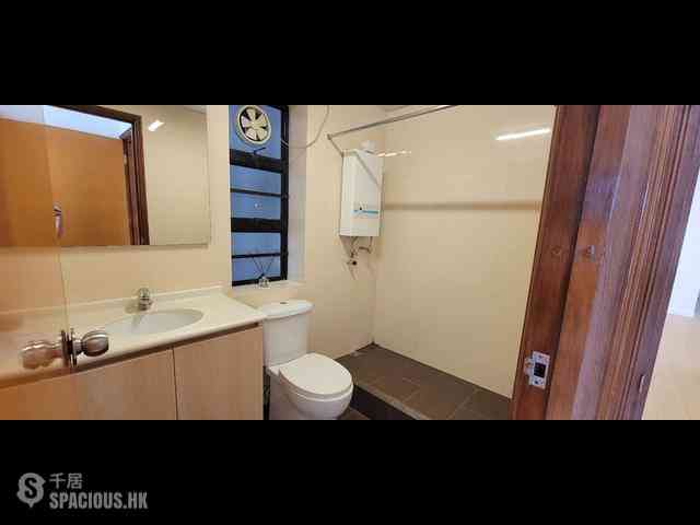 Discovery Bay - Discovery Bay Phase 5 Greenvale Village Greenburg Court (Block 2) 2 11