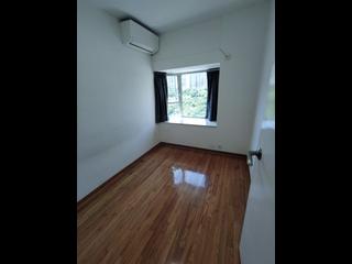 North Point - Island Place Block 1 09