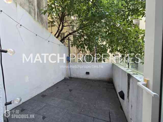 Poho - 41, Square Street 01