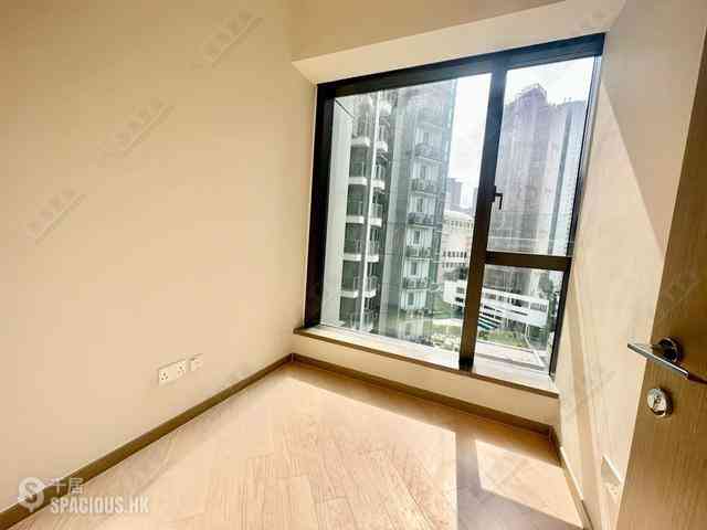 Wong Chuk Hang - The Southside Phase 1 Southland Tower 2B 03