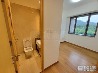 Tseung Kwan O - The Papillons Block 1 03