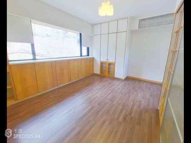 Repulse Bay - The Somerset 12
