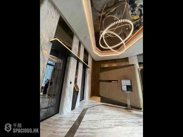 Sai Ying Pun - Two・Artlane 05