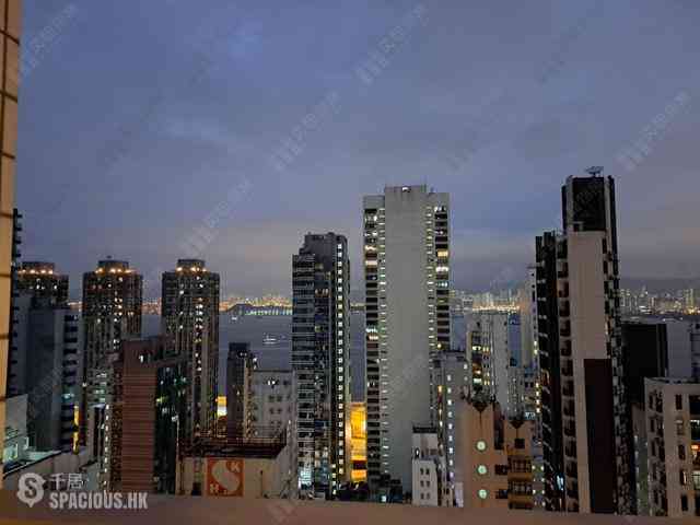 Sai Ying Pun - Island Crest Block 2 02