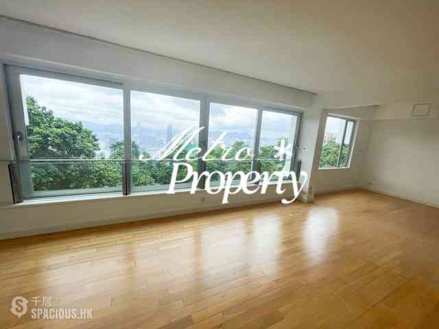 The Peak - Barker Villa 01