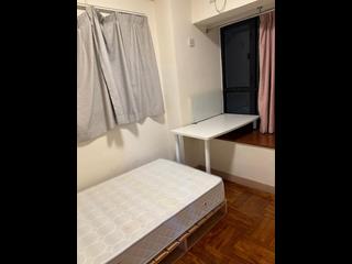 Wan Chai - Tai Yuen Court 04