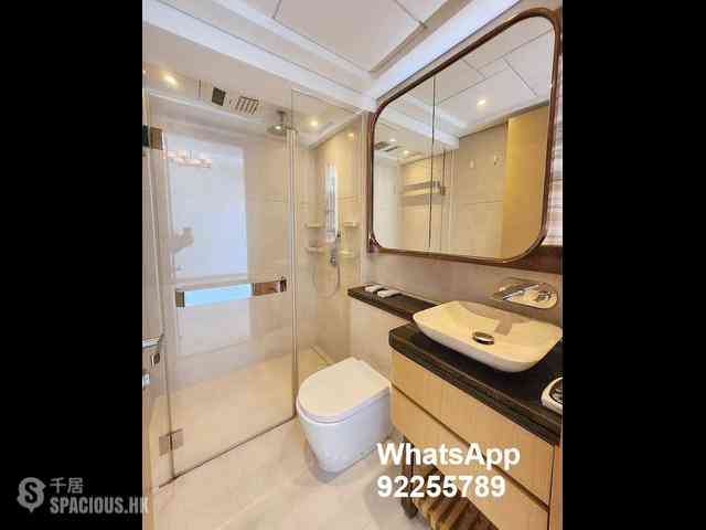 Kennedy Town - Cadogan 08