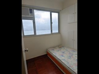 Sai Ying Pun - Kwan Yick Building Phase 3 04