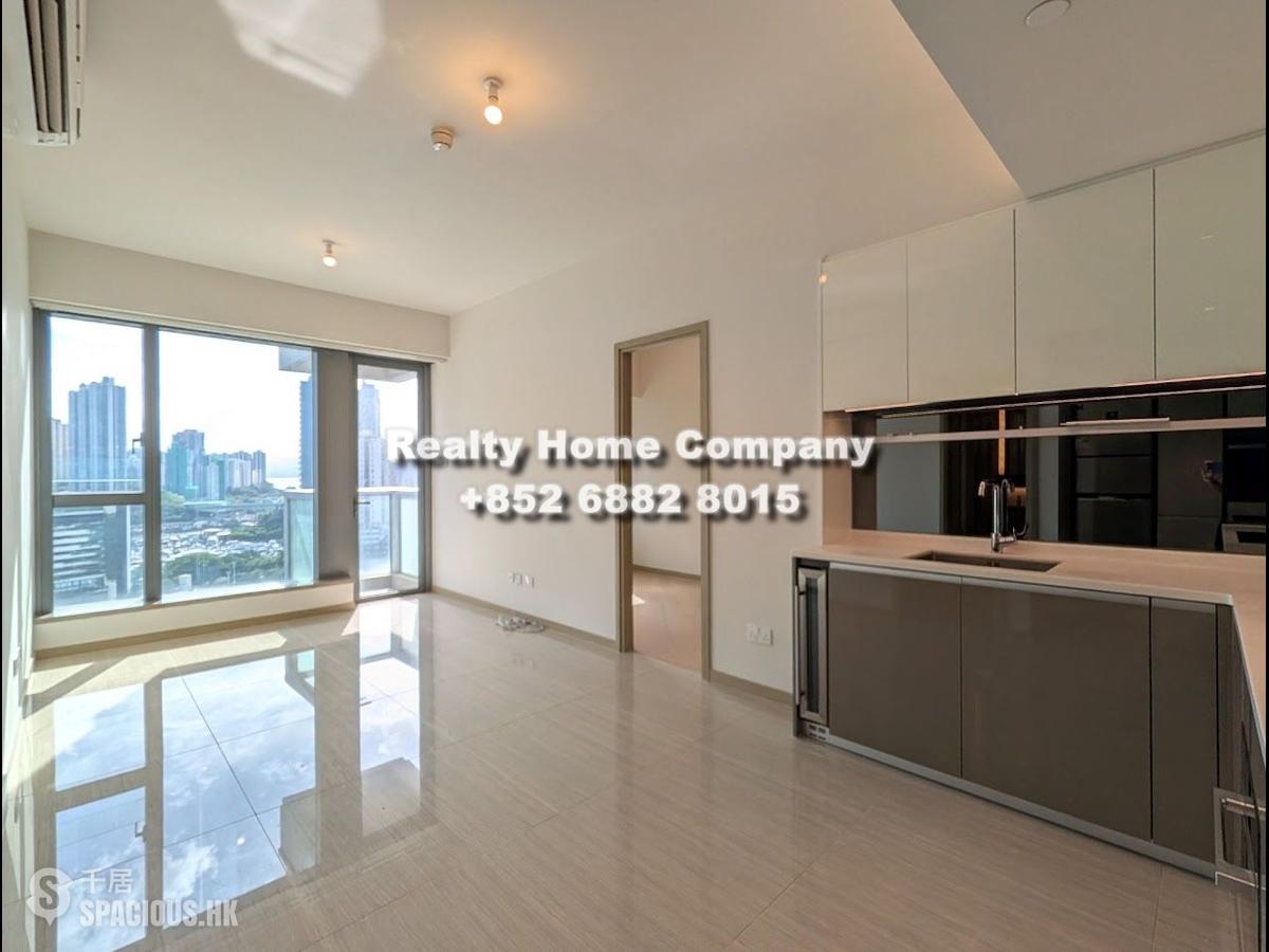 Wong Chuk Hang - The Southside Phase 1 Southland Tower 1A 01