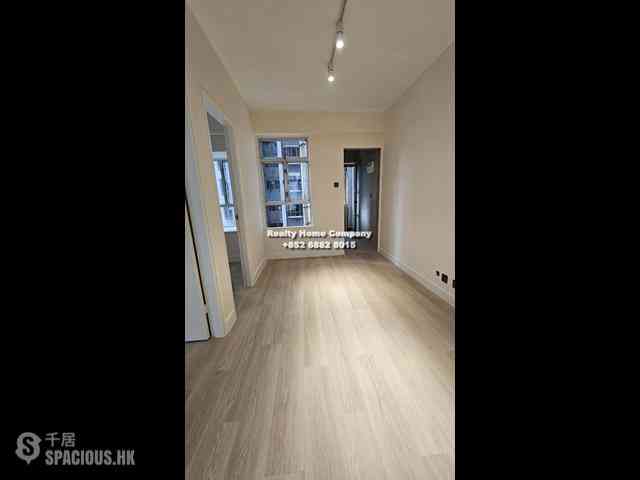 Sai Ying Pun - Wing Sing Court 04