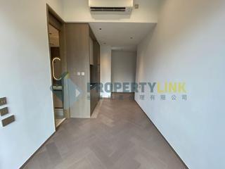 Central - One Chancery 06
