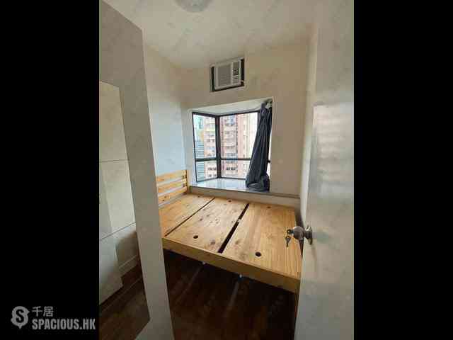 Sai Ying Pun - Connaught Garden Block 1 03