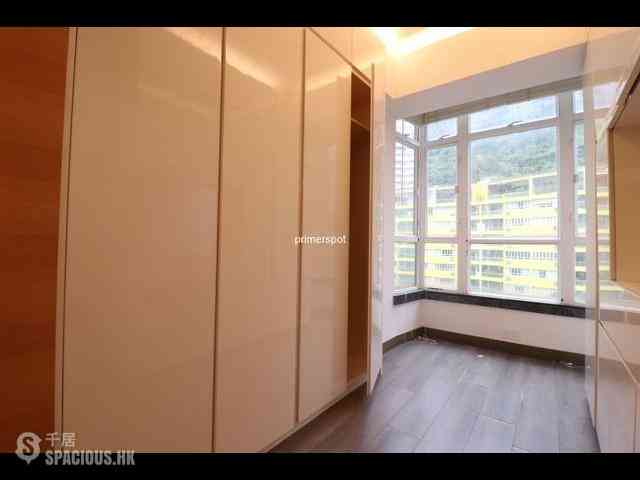 Mid Levels Central - Vantage Park Block 1 07