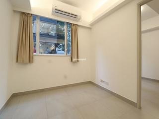 Wan Chai - Bo Fung Mansion 02