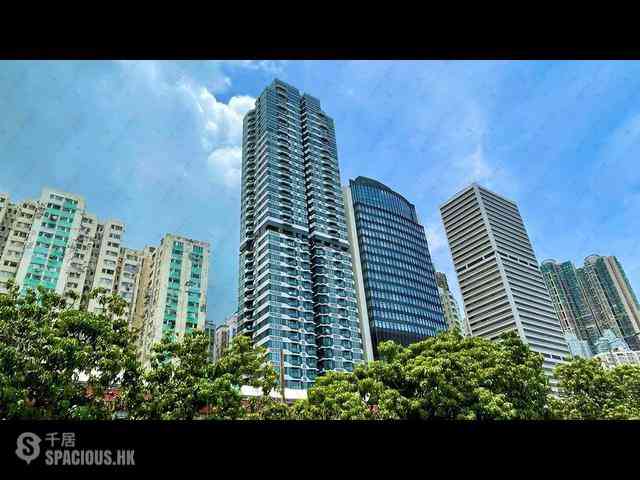 Shek Tong Tsui - Upton 12