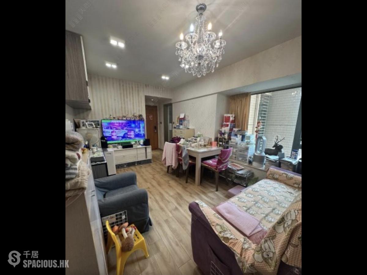 Siu Sai Wan - Island Resort Block 3 01