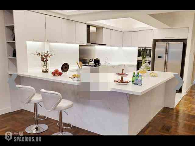 Mid Levels Central - Kam Yuen Mansion 03
