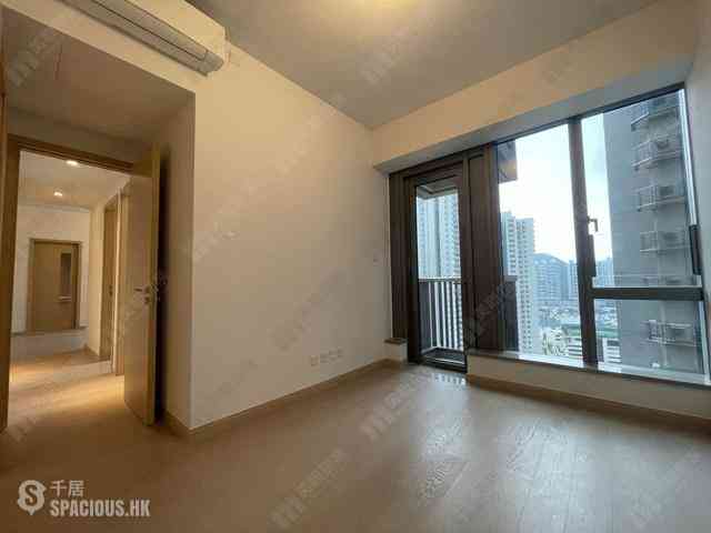 Wong Chuk Hang - The Southside Phase 2 La Marina Tower 2A 08