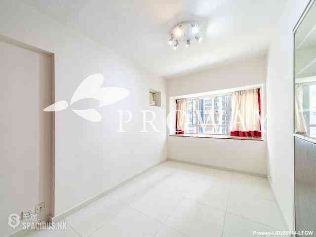 Ap Lei Chau - South Horizons Phase 3 Mei Chun Court (Block 21) 07