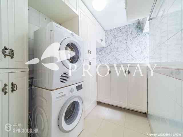 Ap Lei Chau - South Horizons Phase 3 Mei Chun Court (Block 21) 12