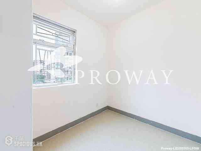 Beacon Hill - 87, Broadcast Drive 11