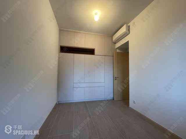 Wong Chuk Hang - The Southside Phase 2 La Marina Tower 1A 05