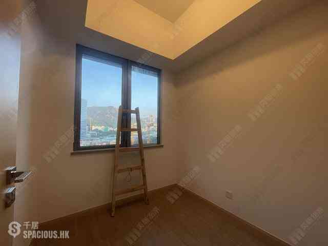 Wong Chuk Hang - The Southside Phase 2 La Marina Tower 1A 08