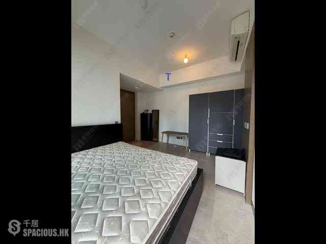 Shek Tong Tsui - Eight South Lane 01