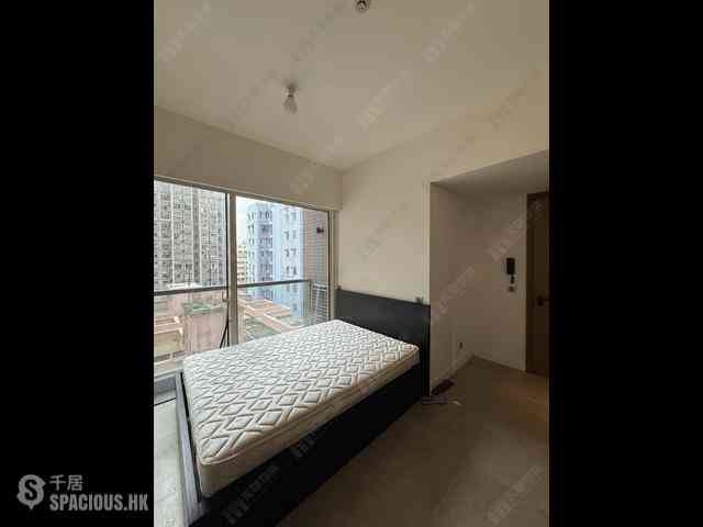 Shek Tong Tsui - Eight South Lane 04
