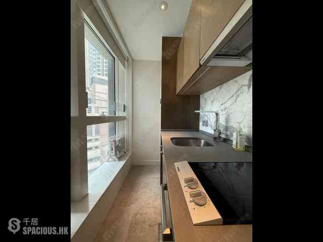Shek Tong Tsui - Eight South Lane 05