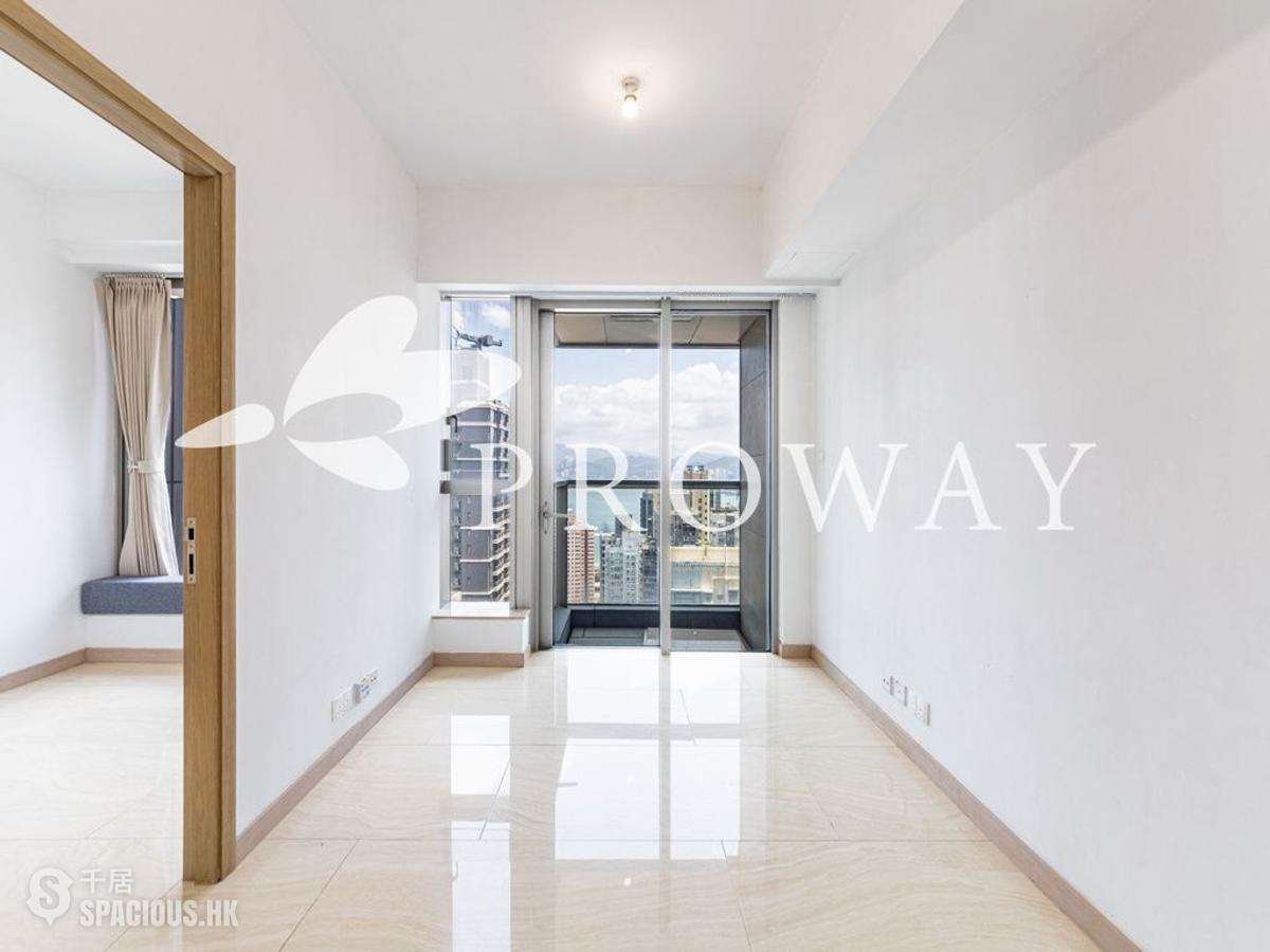 Sai Ying Pun - King's Hill 01