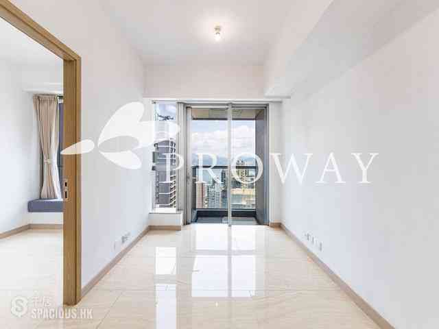 Sai Ying Pun - King's Hill 01