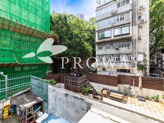 Sai Ying Pun - Tung Cheung Building 02