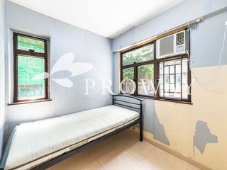 Sai Ying Pun - Tung Cheung Building 04