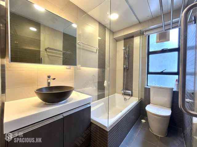 Mid Levels Central - Robinson Heights Block 2 02