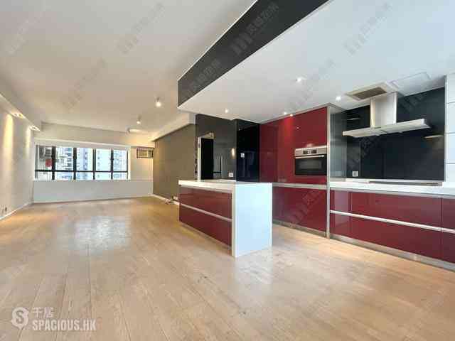 Mid Levels Central - Robinson Heights Block 2 04