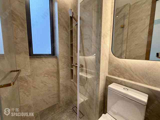 Sai Ying Pun - Des Voeux W Residence 06