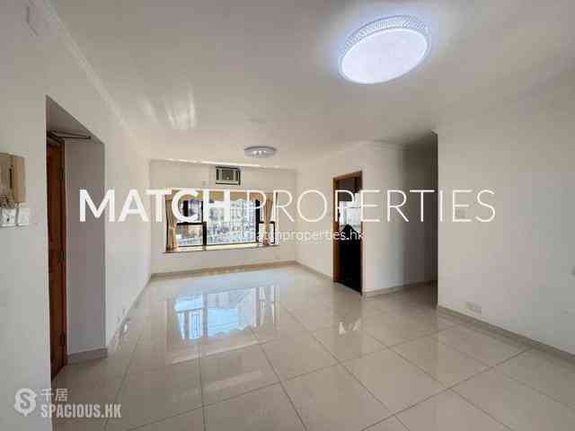Mid Levels Central - Flourish Court 02