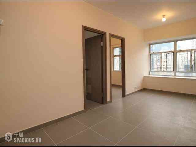 Kennedy Town - Hing Wong Building 01
