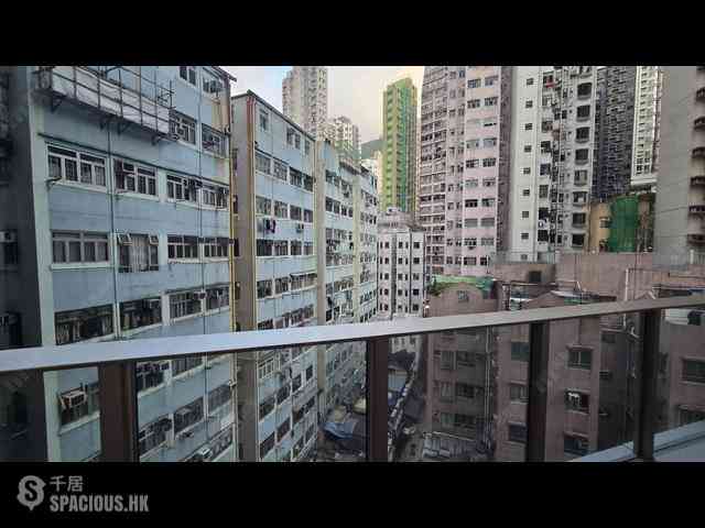 Sai Ying Pun - Des Voeux W Residence 04