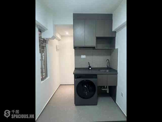 Causeway Bay - 459-465, Hennessy Road 04