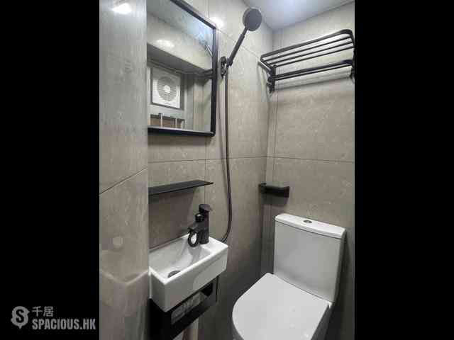Causeway Bay - 459-465, Hennessy Road 05