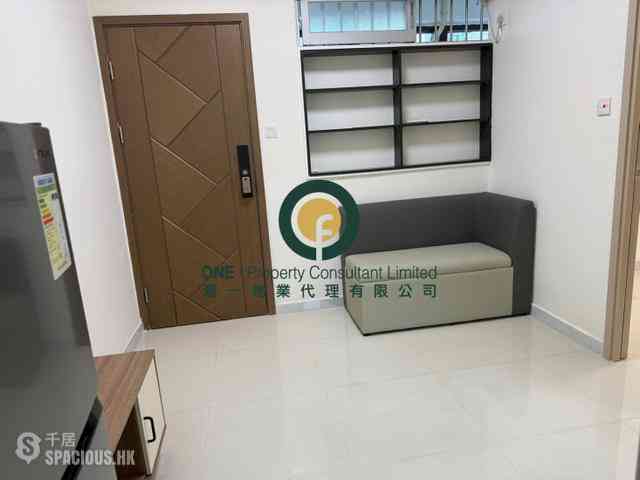 Sheung Wan - Ko Shing Building 02