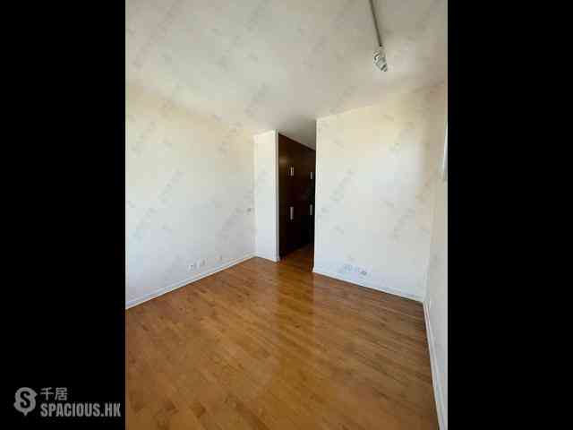 Mid Levels Central - Scenecliff Block 2 04