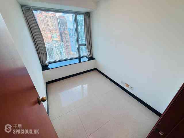 West Kowloon - Sorrento 06